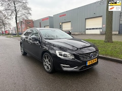 Volvo V60 - 2.0 D4 Ocean Race zeer nette auto