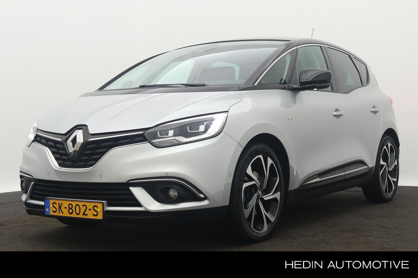 Renault Scénic - 1.3 TCe Bose | Navigatiesysteem | Achteruitrijcamera | Automatische airconditioning - AutoWereld.nl