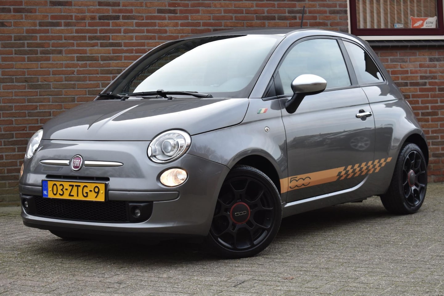 Fiat 500 - 0.9 TwinAir Street '13 Xenon Cruise Navi Inruil mogelijk - AutoWereld.nl