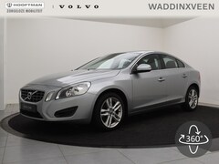 Volvo S60 - T3 AUT(6) MOMENTUM NAVI BLUETOOTH 17INCH PARK ASSIST