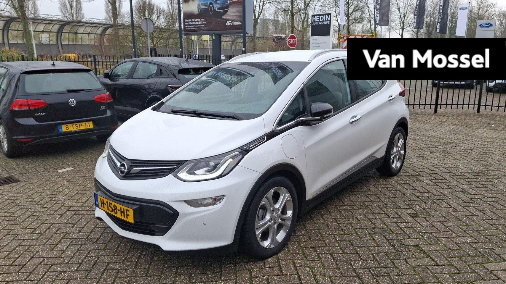 Opel Ampera-e - Business executive 60 kWh - AutoWereld.nl