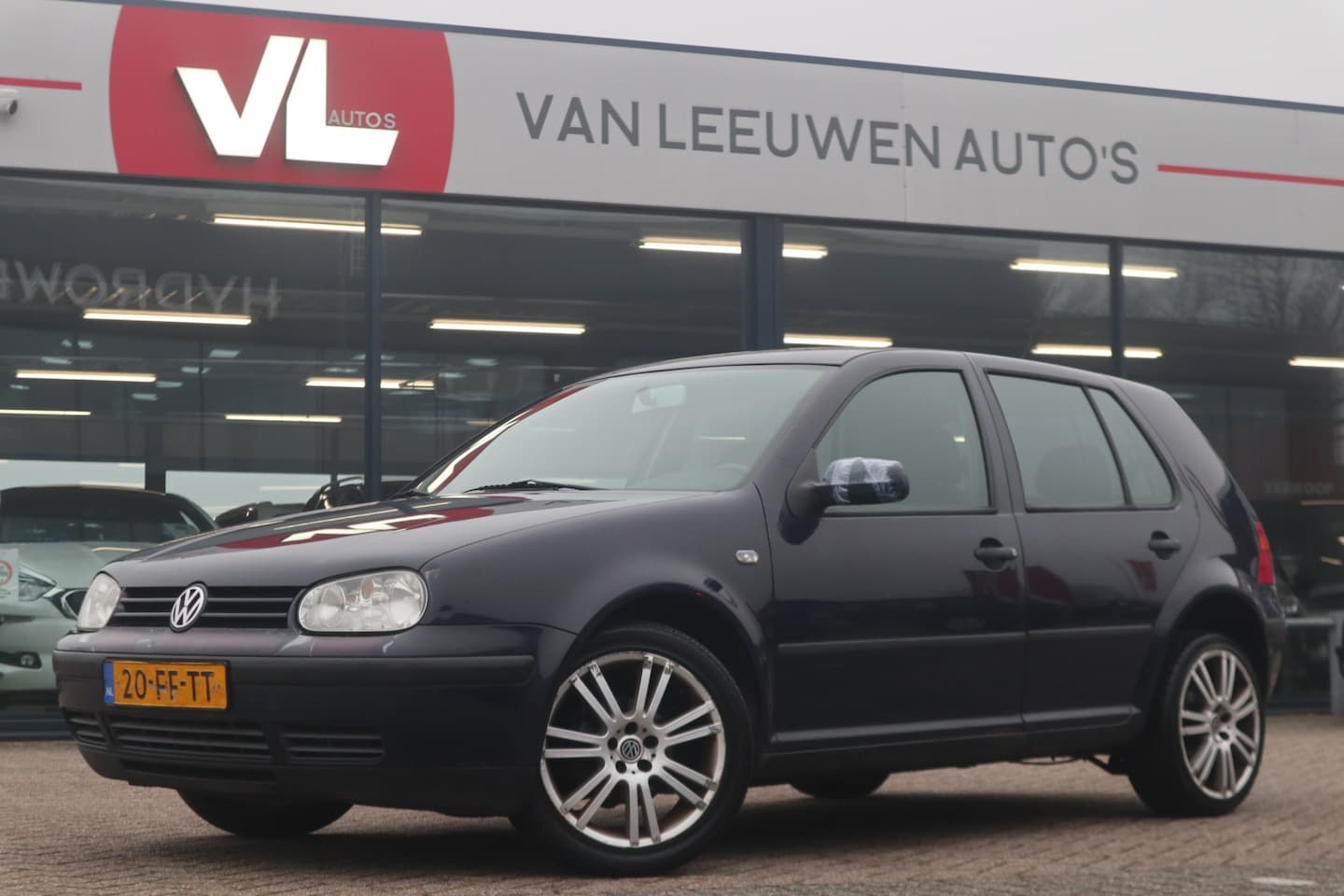 Volkswagen Golf - 1.4-16V Trendline | Nieuw Binnen! | Inruilkoopje | Radio CD | Goedkoop Rijden - AutoWereld.nl