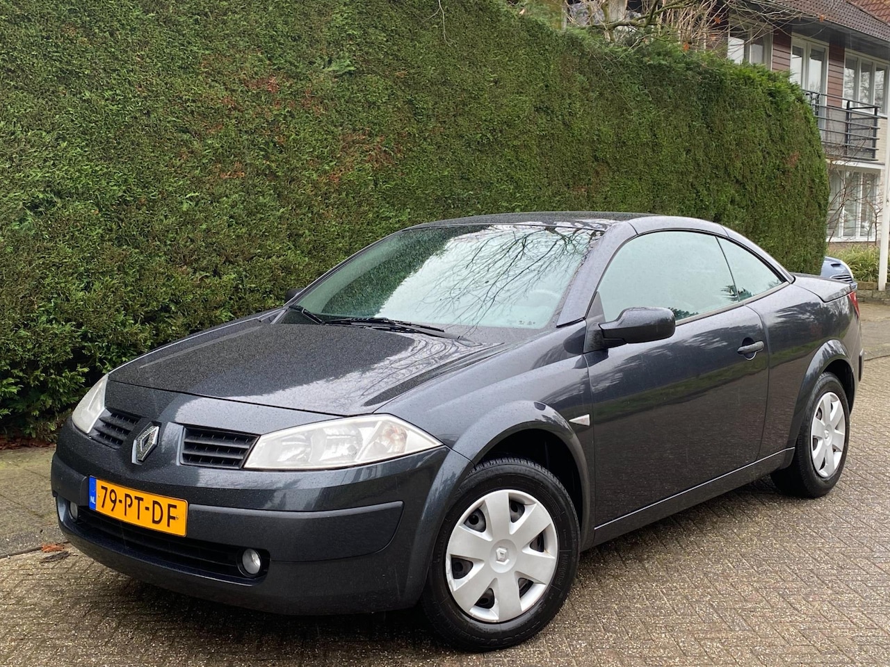 Renault Mégane coupé cabriolet - 1.6-16V RIJDT GOED/APK 2-2026 - AutoWereld.nl