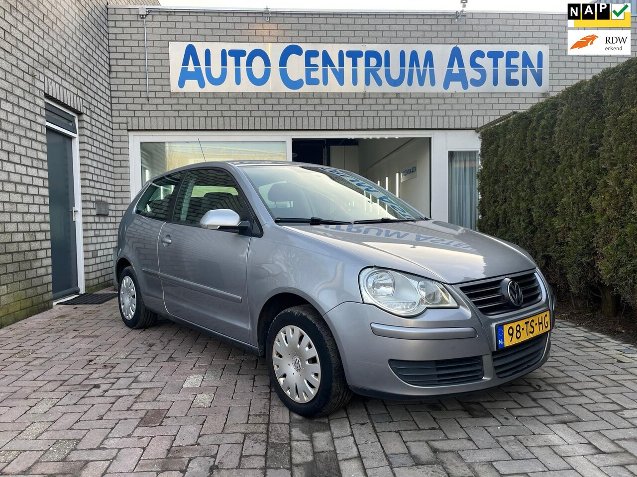 Volkswagen Polo - 1.2 Optive 1.2 Optive - AutoWereld.nl