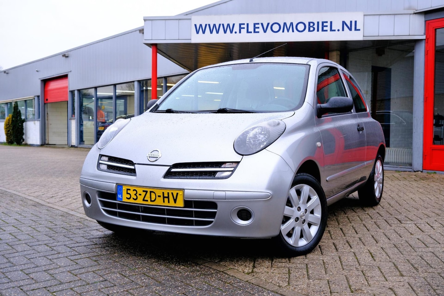 Nissan Micra - 1.2 ELLE *45.900km!* Airco|LMV|Trekhaak - AutoWereld.nl