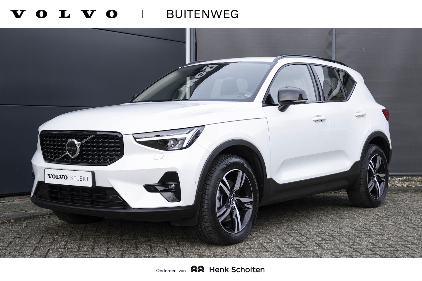 Volvo XC40 - B3 Automaat Plus Dark | Interieur voorverwarming| Adaptieve Cruise Control| Rondomzicht Ca - AutoWereld.nl