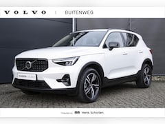 Volvo XC40 - B3 Automaat Plus Dark | Interieur voorverwarming| Adaptieve Cruise Control| Rondomzicht Ca