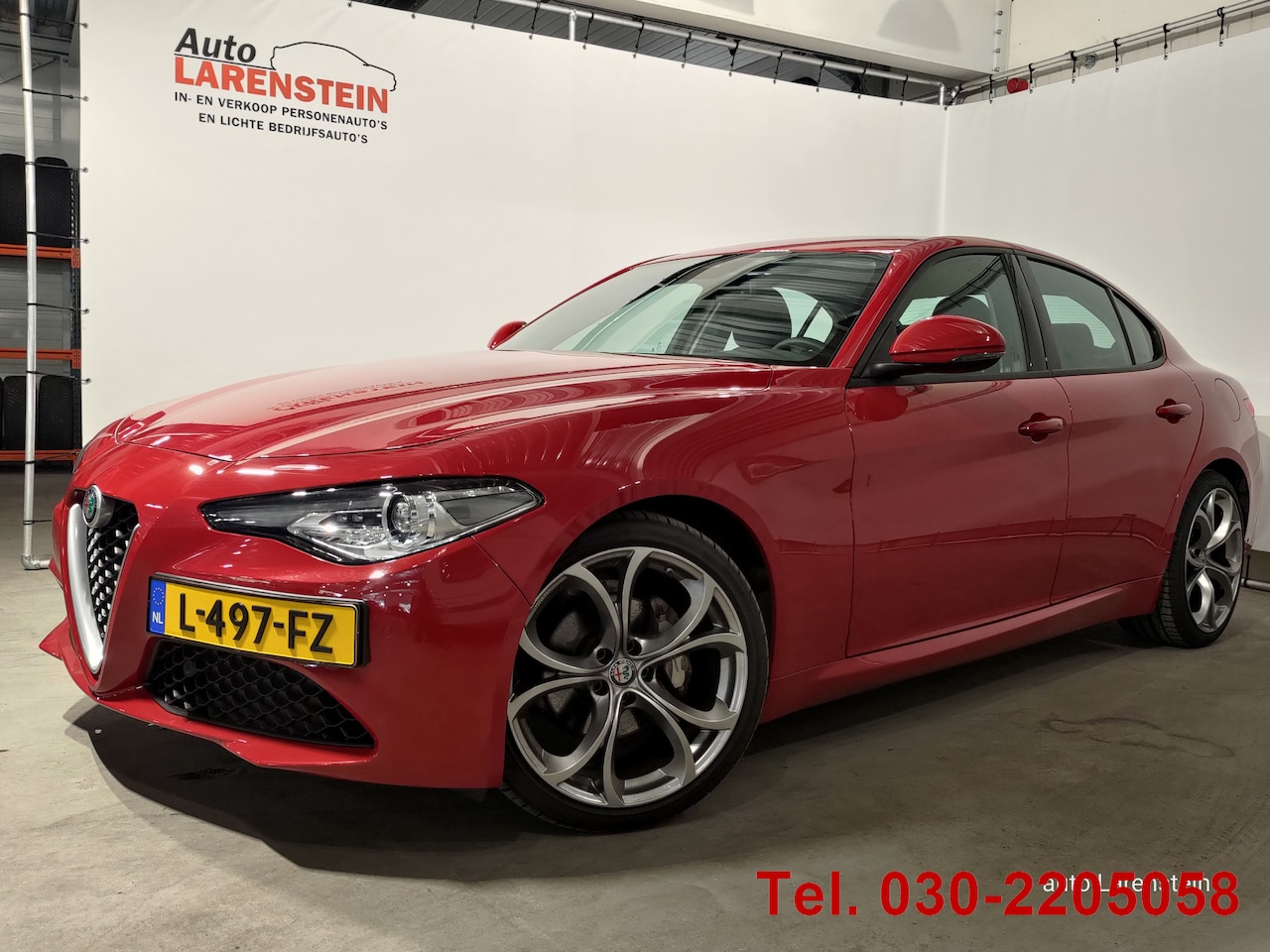 Alfa Romeo Giulia - 2.0T 200pk Super Business 147kw Navi / Carplay / Camera / Navi / Winter Pack - AutoWereld.nl