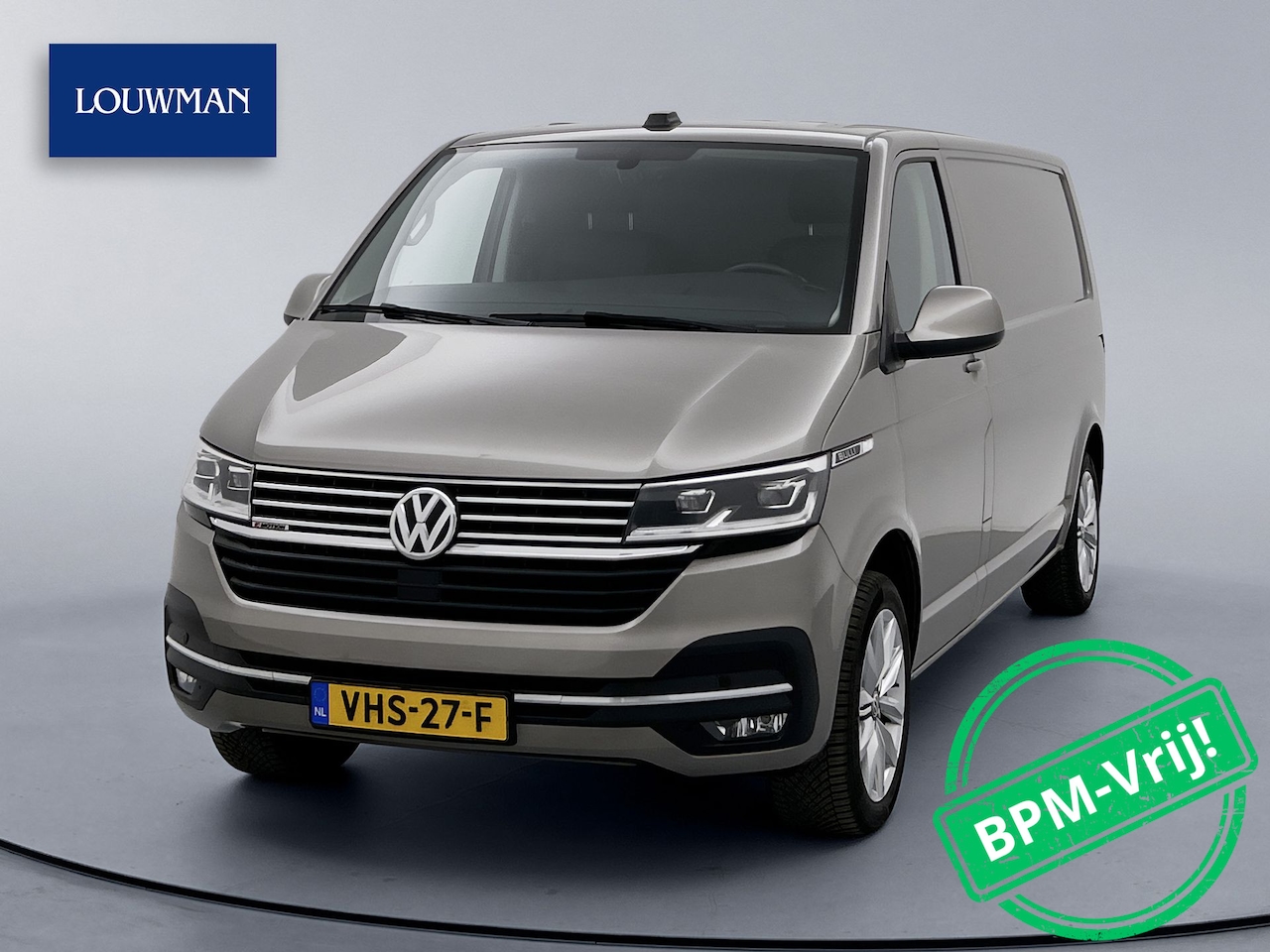 Volkswagen Transporter - 2.0 TDI L2H1 Bulli 199PK 28 4Motion Virtual-cockpit Trekhaak Navigatie Achteruitrijcamera - AutoWereld.nl