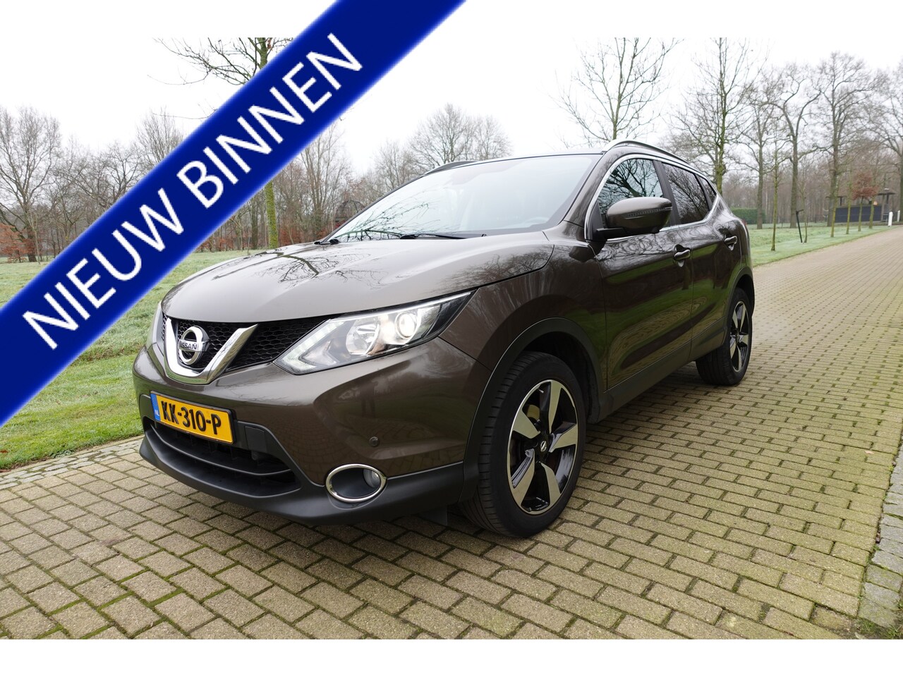 Nissan Qashqai - 1.2 N-Connecta | Design pakket | Panoramadak | Cruise control | Trekhaak | - AutoWereld.nl