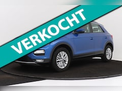 Volkswagen T-Roc - 1.0 TSI Style | Trekhaak | Org NL | CarPlay | Adap. Cruise | Navigatie |