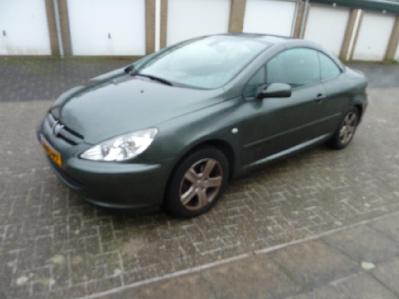 Peugeot 307 CC - 2.0-16V 2.0-16V - AutoWereld.nl