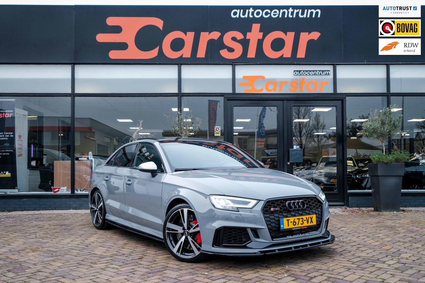 Audi A3 Limousine - 2.5 TFSI RS 3 quattro 2.5 TFSI RS 3 quattro - AutoWereld.nl