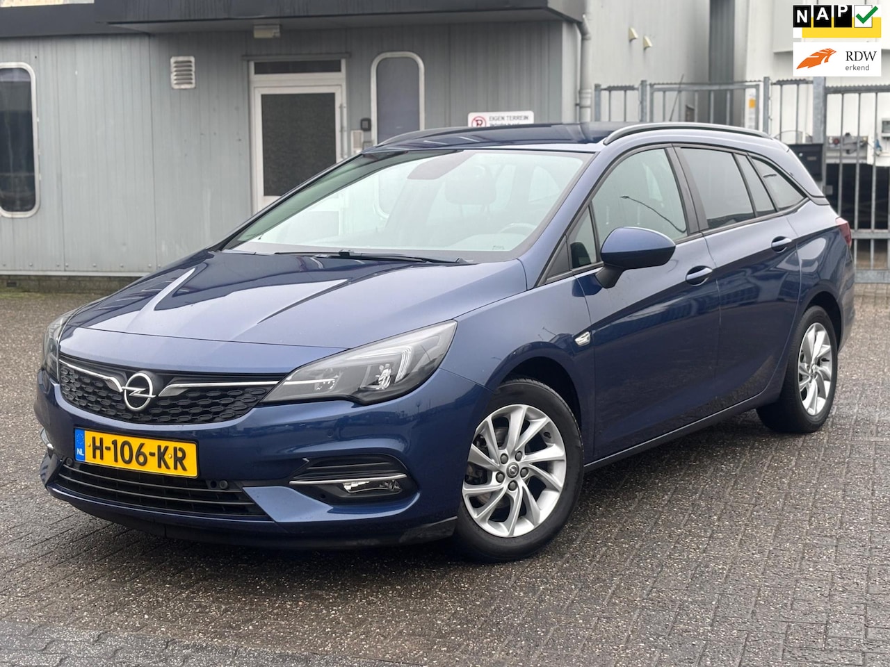 Opel Astra Sports Tourer - 1.2 Busns Edition, Nap, Nwe Apk, Navi, Camera, Stoelvw,1e eig - AutoWereld.nl