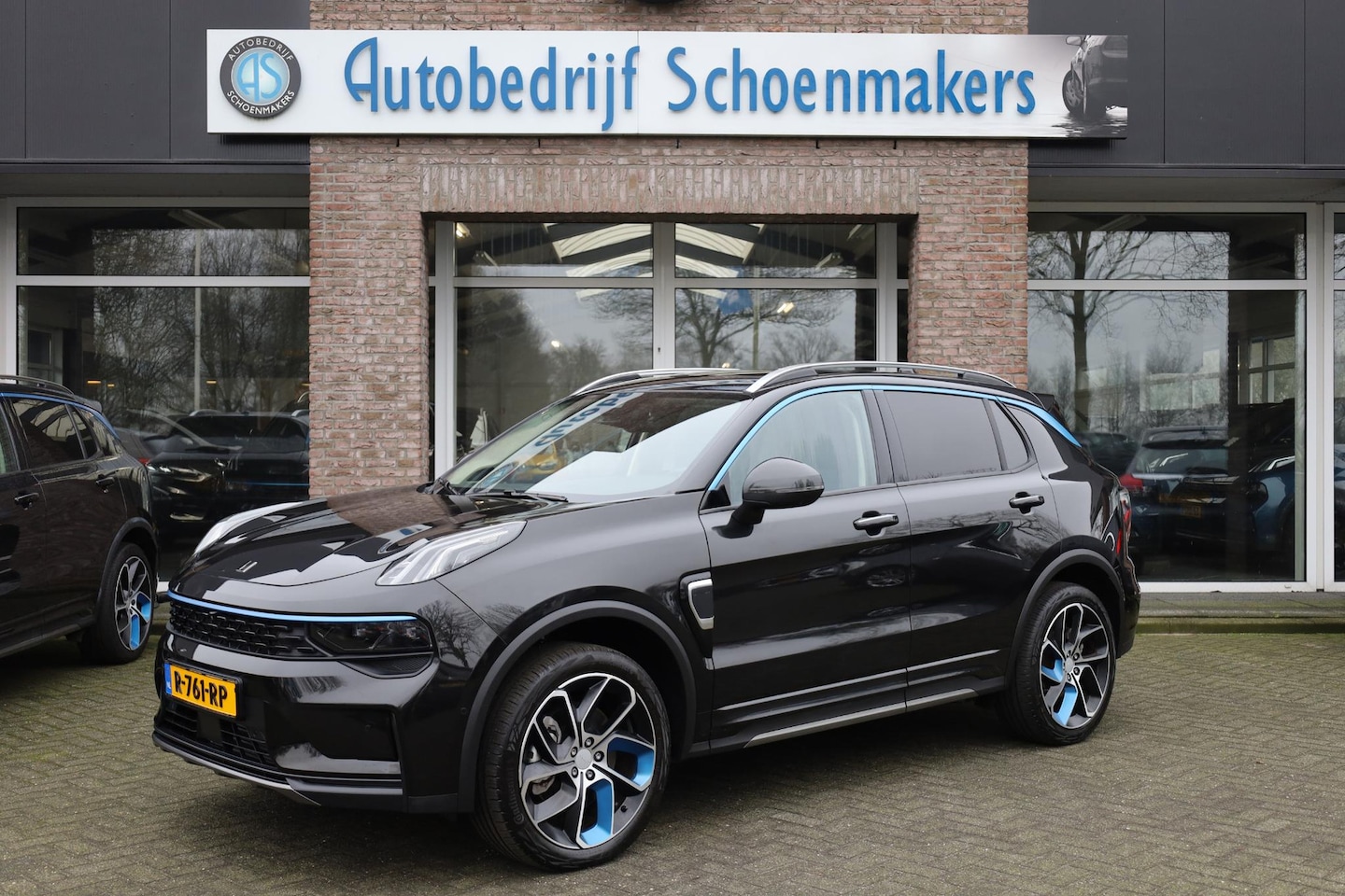 Lynk & Co 01 - 1.5 261PK! 6.6Kwh LADEN! Lynk & Co 01 1.5 261PK! 360-CAMERA PANO/SCHUIF INFINITY DAB NAVI - AutoWereld.nl