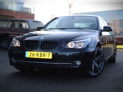 BMW 5-serie - 530i Business Line Edition II *NAP*/*TREKHAAK*/*XENON*