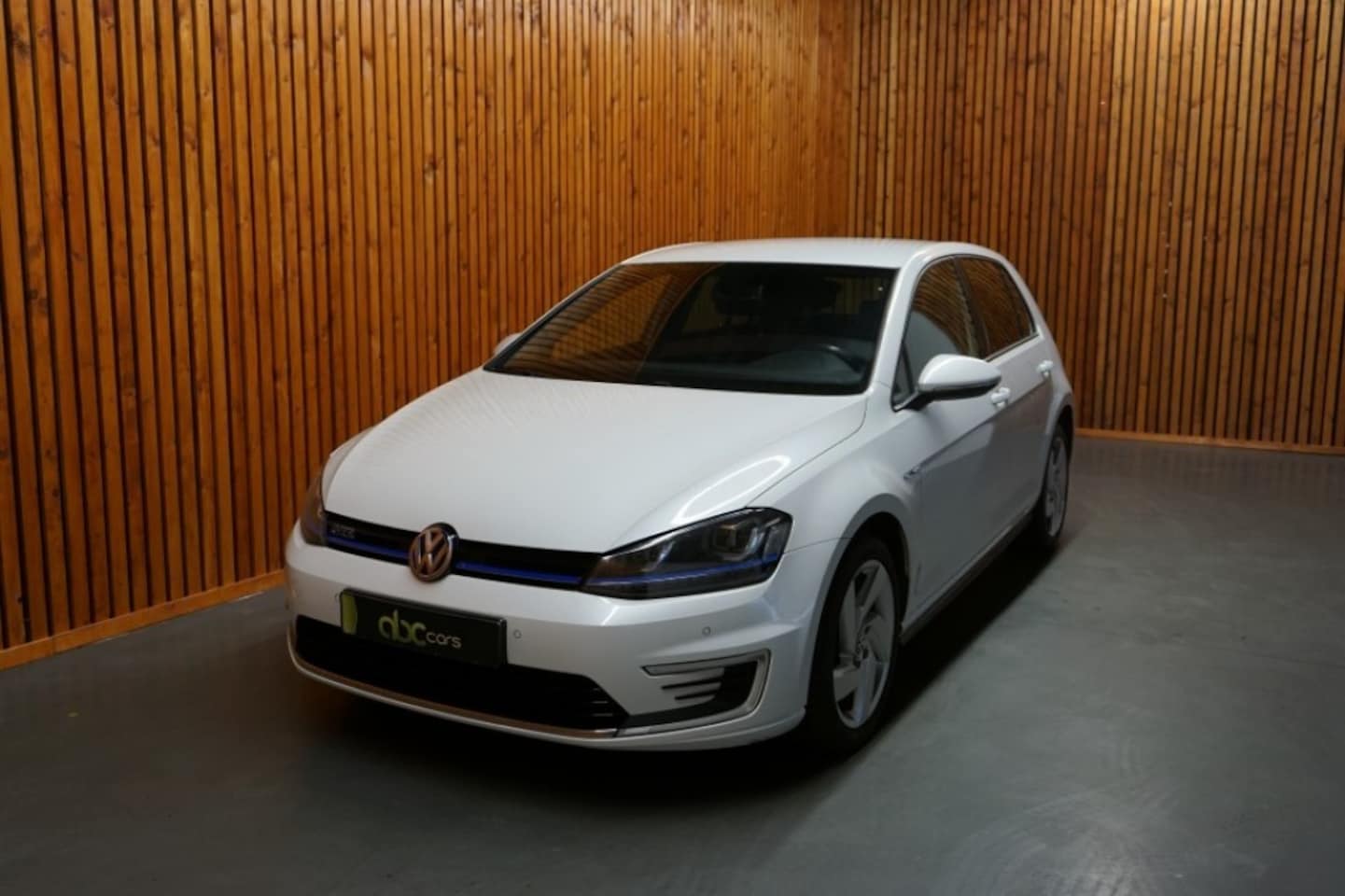 Volkswagen Golf - 1.4 TSI GTE DSG/ CLIMA/ NAVIGATIE - AutoWereld.nl