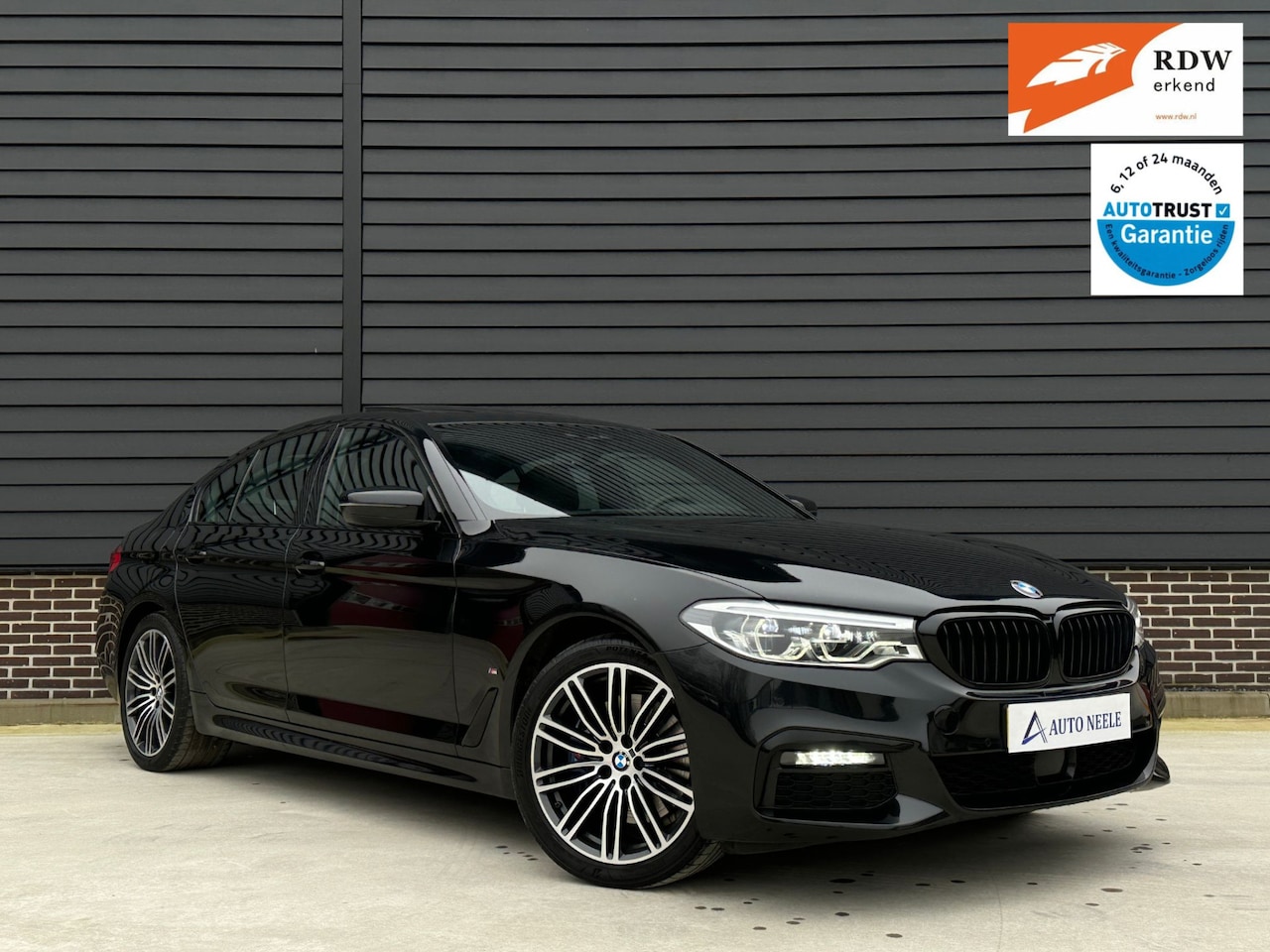 BMW 5-serie - 530e iPerformance M Sport, NAP, Panoramadak, Head-up - AutoWereld.nl