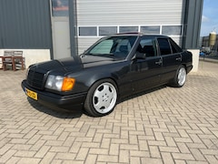 Mercedes-Benz 200-500 (W124) - 260 E