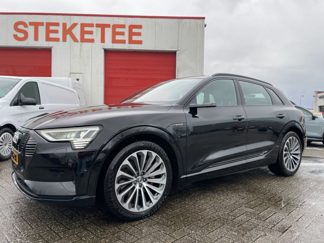 Audi e-tron - 55 Quattro 95 kWh S-line -full options- - AutoWereld.nl