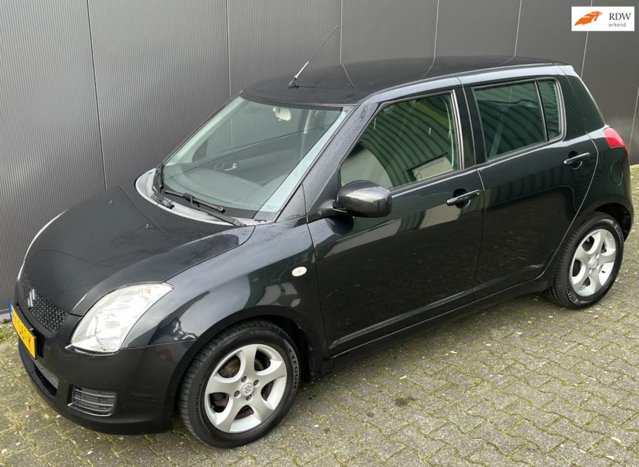 Suzuki Swift - 1.3 Comfort 1.3 Comfort - AutoWereld.nl