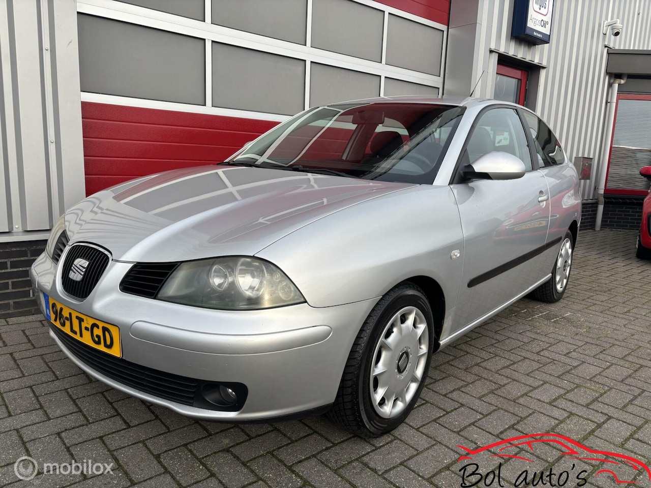 Seat Ibiza - 1.4-16V Signo automaat nieuwe apk! - AutoWereld.nl