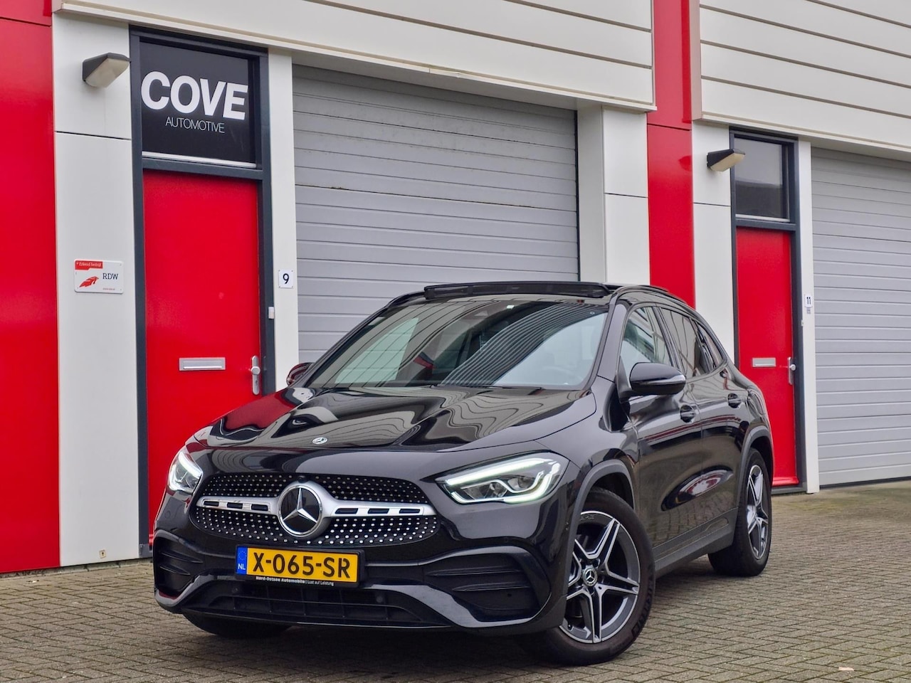 Mercedes-Benz GLA-Klasse - 250 4MATIC AMG Line 250 4MATIC AMG Line - AutoWereld.nl