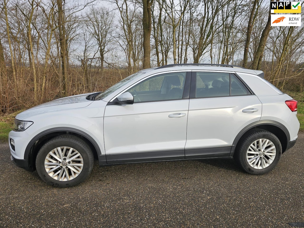 Volkswagen T-Roc - 1.6 TDI Style Business 1.6 TDI Style Business - AutoWereld.nl