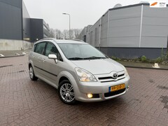 Toyota Verso - 1.8 VVT-i Sol 7p. Automaat Leer apk airco