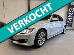 BMW 3-serie - 320i xDrive|Camera|Gr.Beeld|Leder|Xenon|Line Assist|Stoelvw|