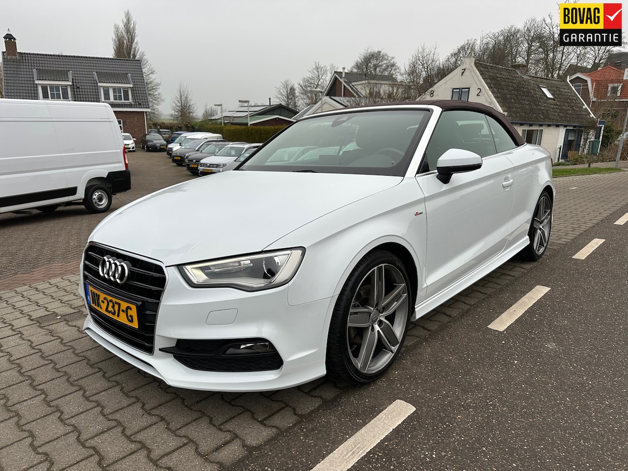 Audi A3 Cabriolet - 1.4 TFSI CoD 2x S-line, Leder, Nekverwarming, Navi, Cruisecontrol, Bluetooth - AutoWereld.nl