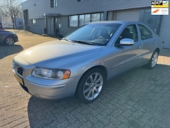 Volvo S60 - 2.4 Automaat Drivers Edition