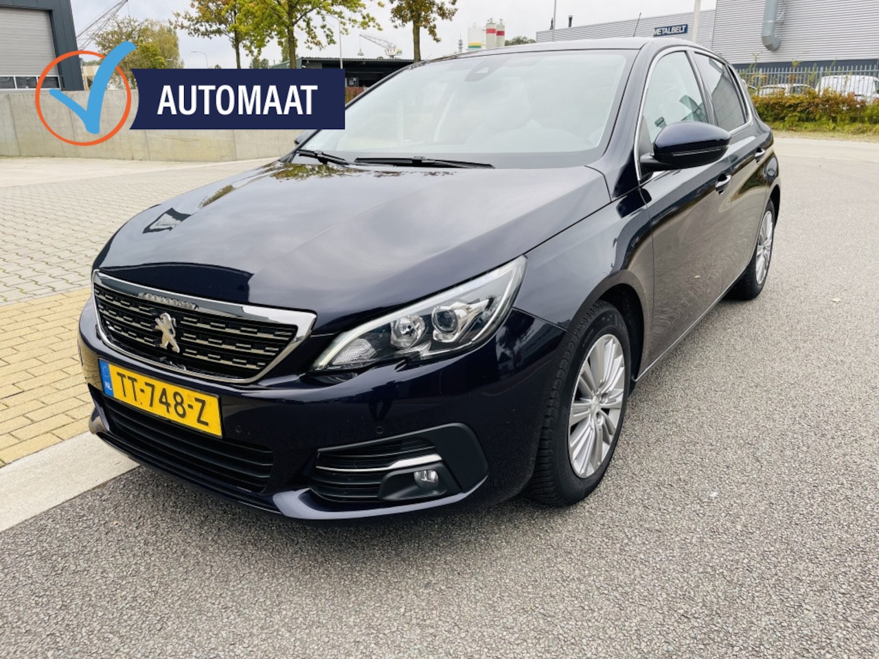 Peugeot 308 - 1.2 PureTech Allure 1.2 PureTech Allure, Panorama dak, Automaat, Camera - AutoWereld.nl