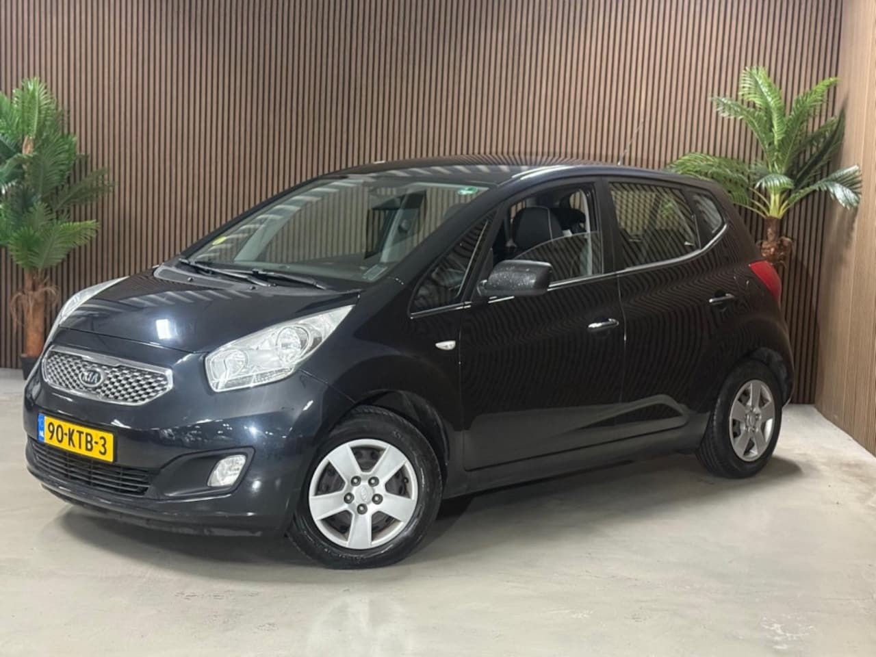 Kia Venga - 1.4 CVVT X-tra 1.4 CVVT X-tra - AutoWereld.nl