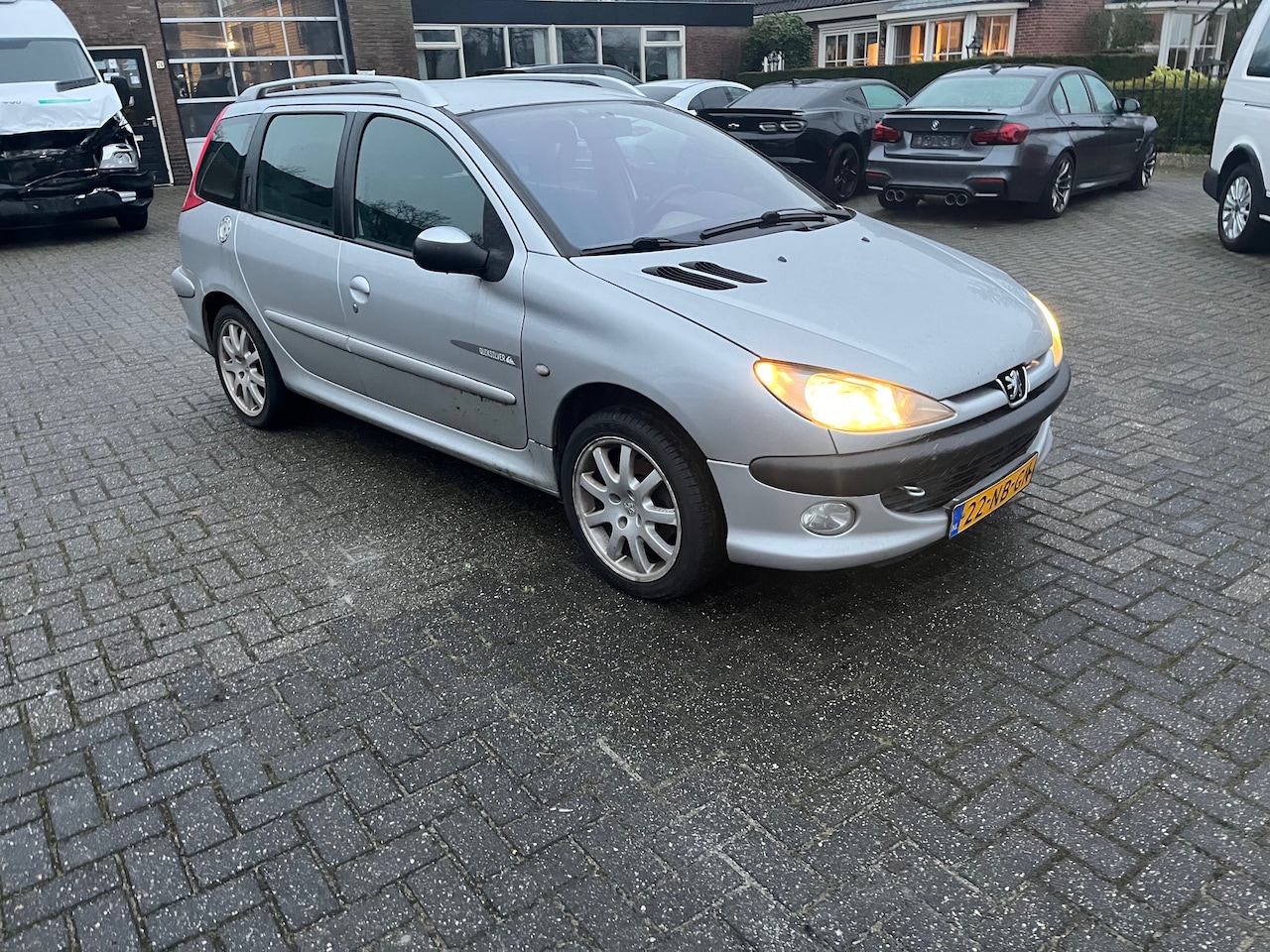 Peugeot 206 SW - 1.6-16V Griffe QUICKSILVER. - AutoWereld.nl