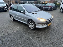 Peugeot 206 SW - 1.6-16V Griffe QUICKSILVER.