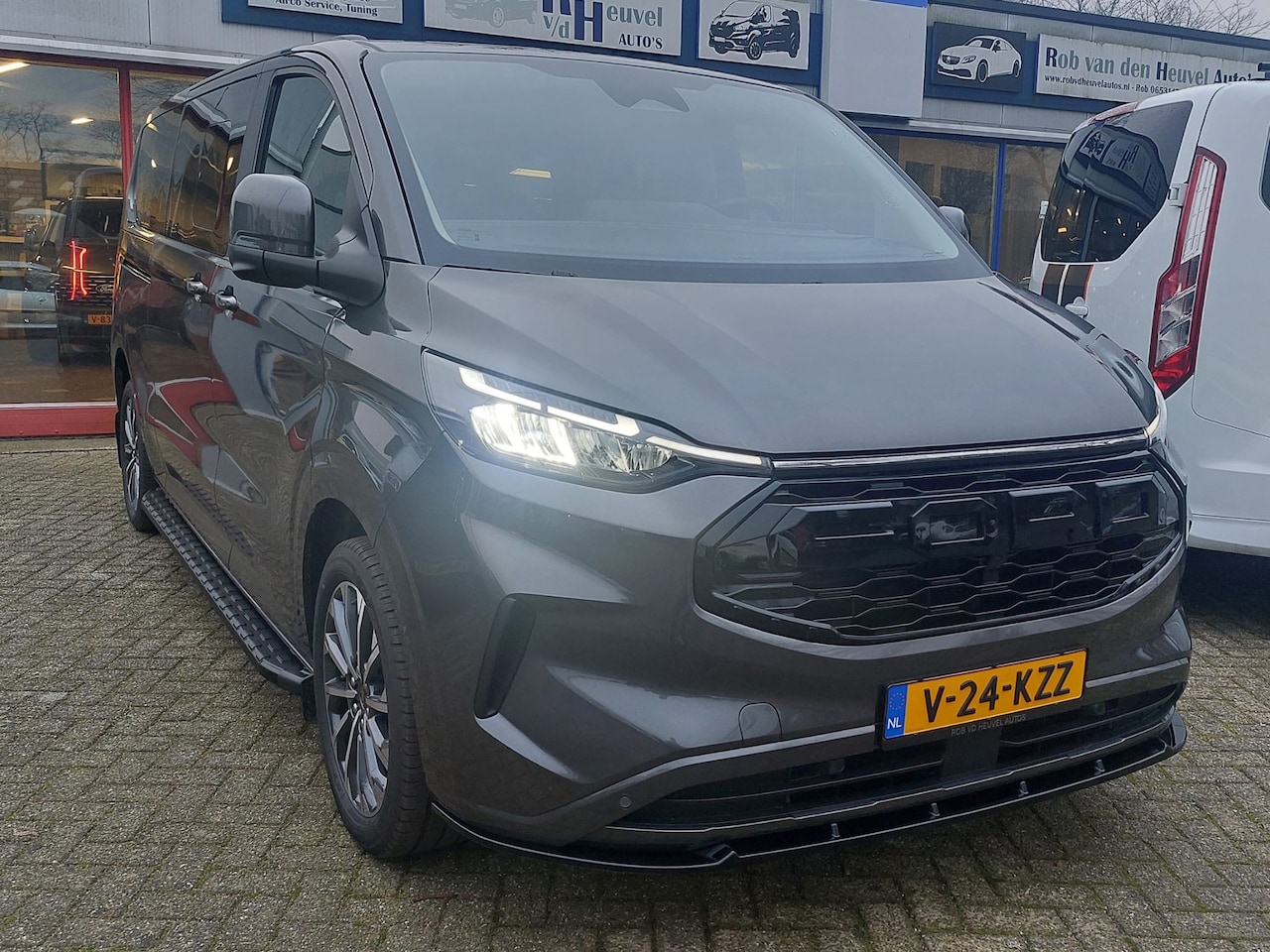 Ford Transit Custom Tourneo - 170 PK TITATIUM X SPORT L2 - AutoWereld.nl