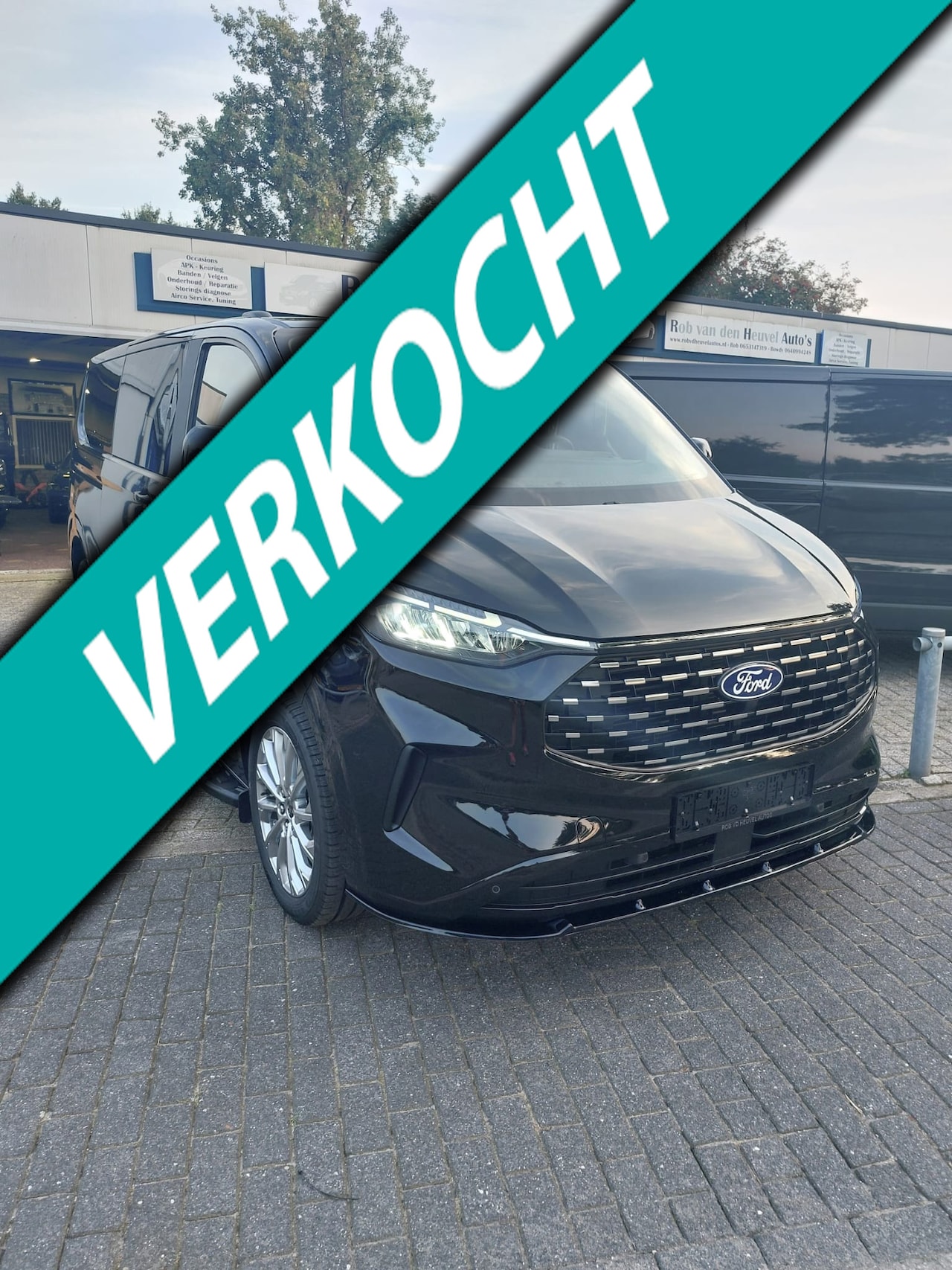 Ford Transit Custom Tourneo - 170PK TITANIUM L2 DC 2024 - AutoWereld.nl