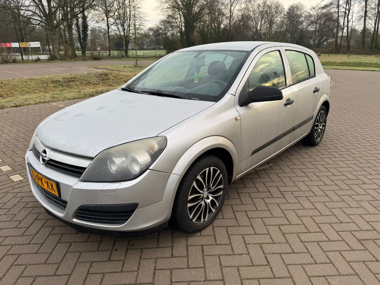 Opel Astra - 1.6 Essentia Automaat / Airco - AutoWereld.nl