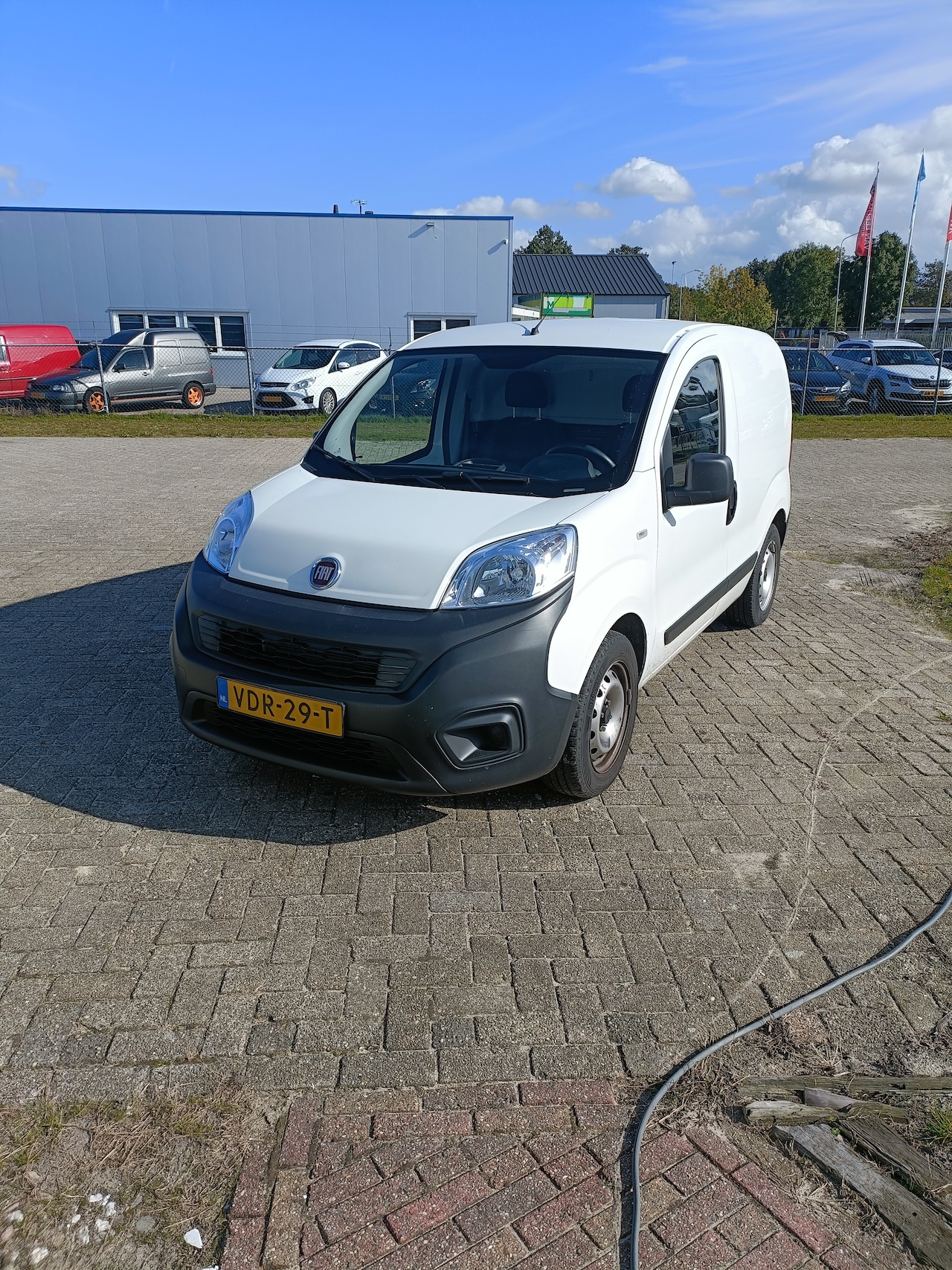 Fiat Fiorino - 1.4 Easy Pro Met vloerlades - AutoWereld.nl