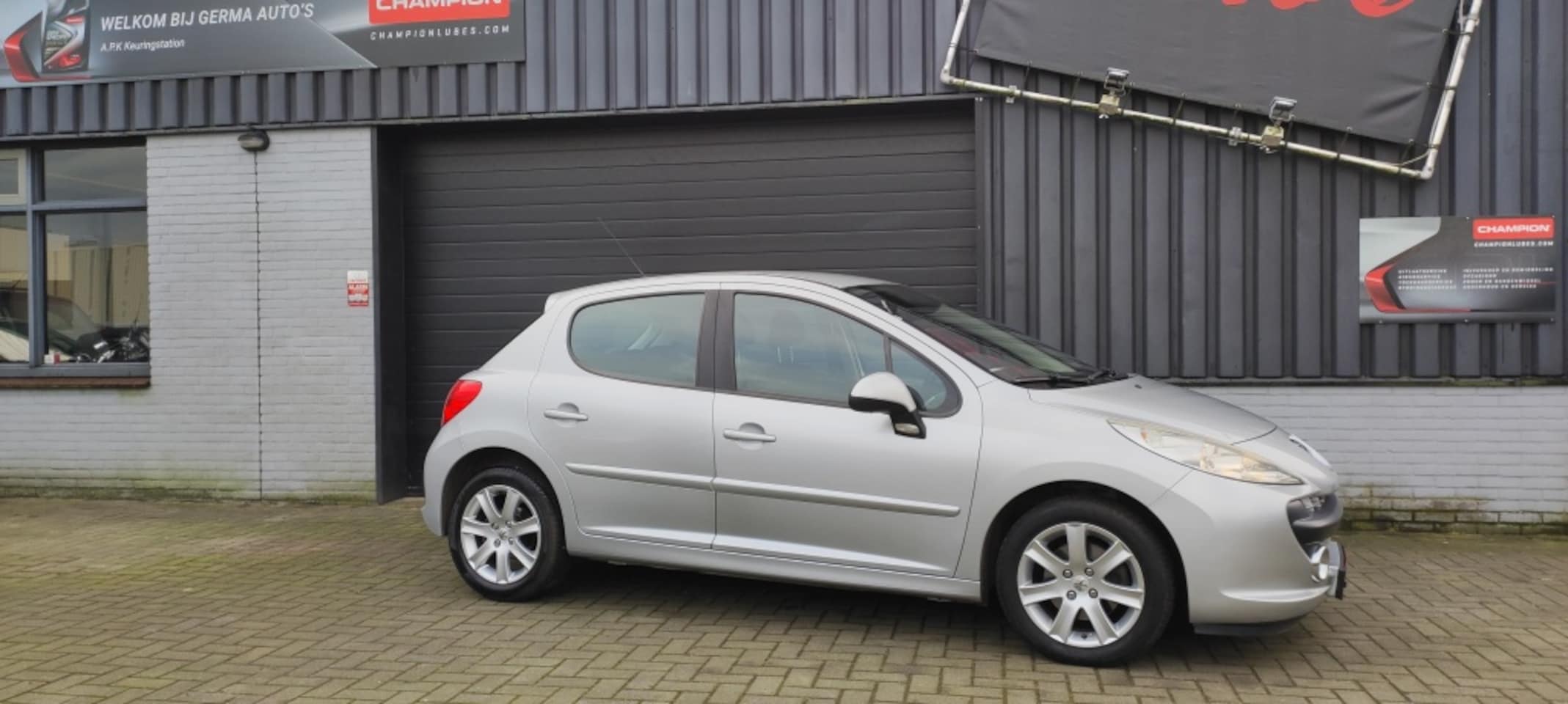 Peugeot 207 - 1.6 VTi XS Pack met Airco en Cruise Controll - AutoWereld.nl