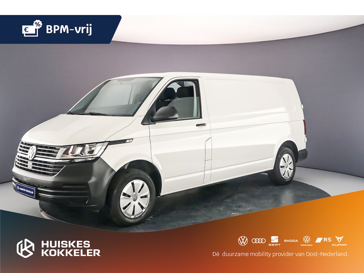 Volkswagen Transporter - Bestelwagen T6.1 2.0 TDI 150PK L2H1 Parkeersensoren voor & achter | DAB+ | Bluetooth | Air - AutoWereld.nl