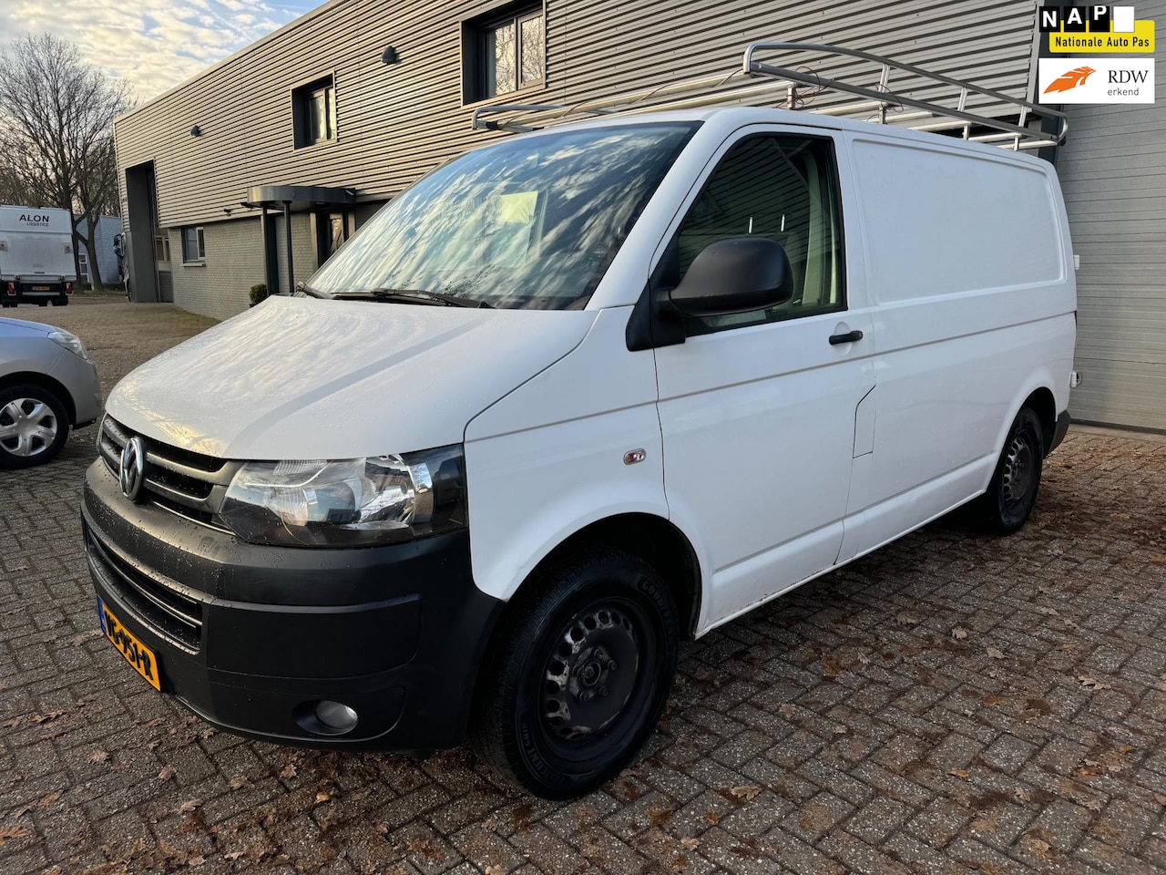 Volkswagen Transporter - 2.0 TDI L1H1 BM T800 Baseline 2.0 TDI L1H1 BM T800 Baseline - AutoWereld.nl