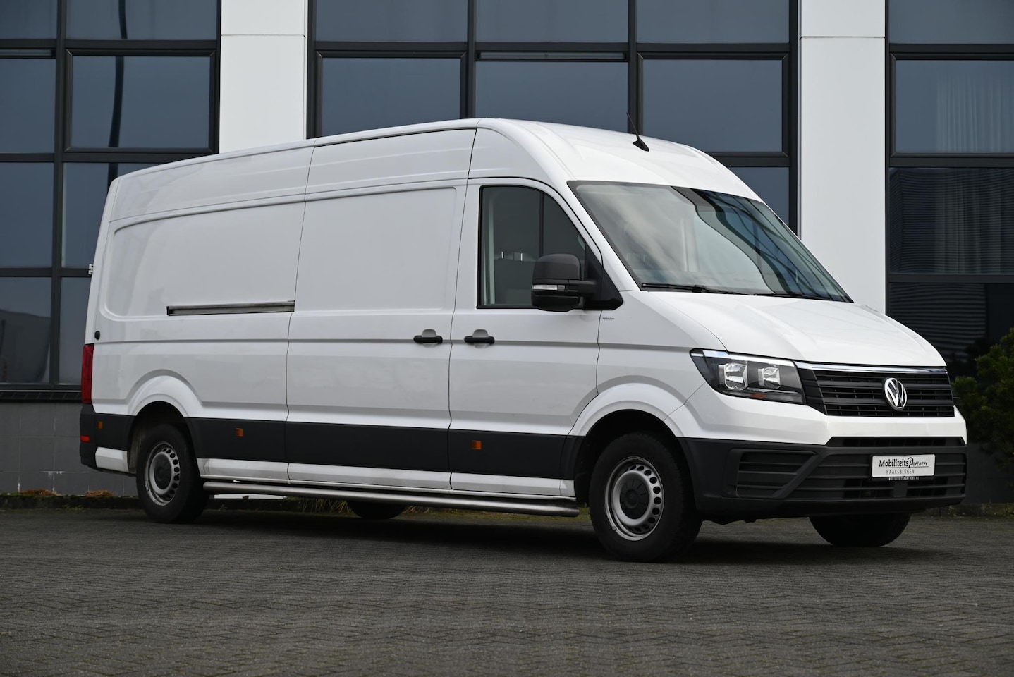 Volkswagen Crafter - 2.0 TDI L4H3 Cruise | Carplay - AutoWereld.nl