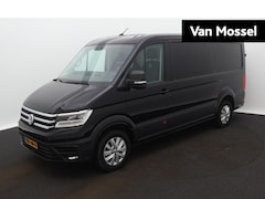 Volkswagen Crafter - 35 2.0 TDI L3H2 Exclusive | Airco | Automaat | Camera | Trekhaak | Navigatie | Adaptive cr