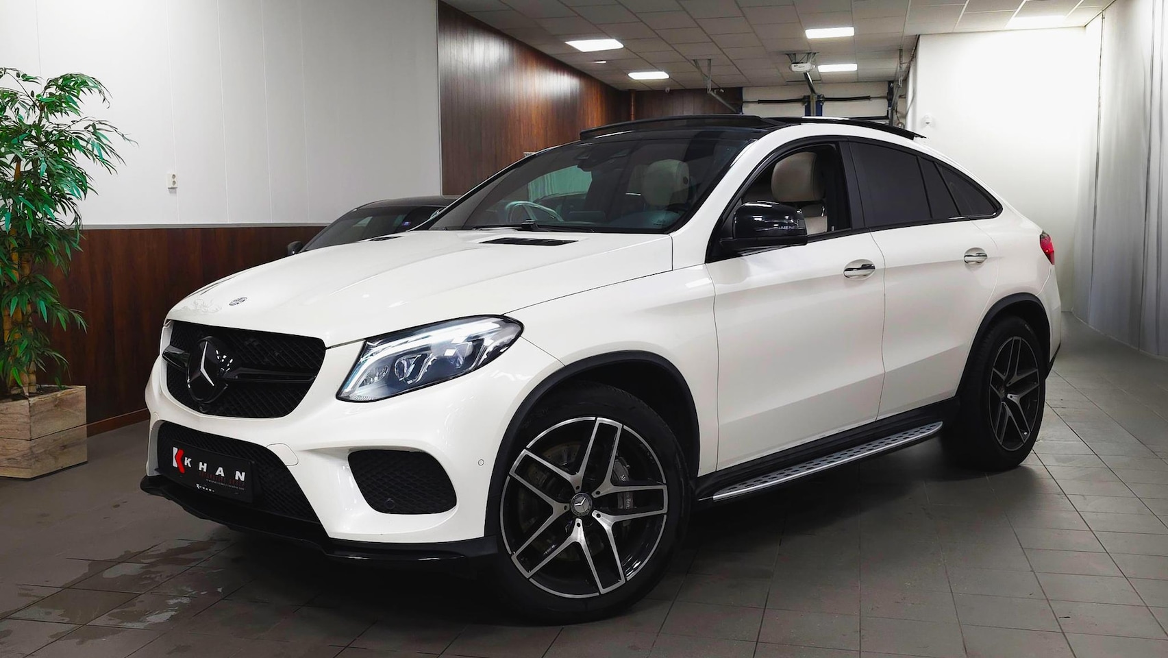 Mercedes-Benz GLE-Klasse Coupé - 350 d 4MATIC AMG Sport Edition Trekhaak|Pano|Massage|Memory - AutoWereld.nl