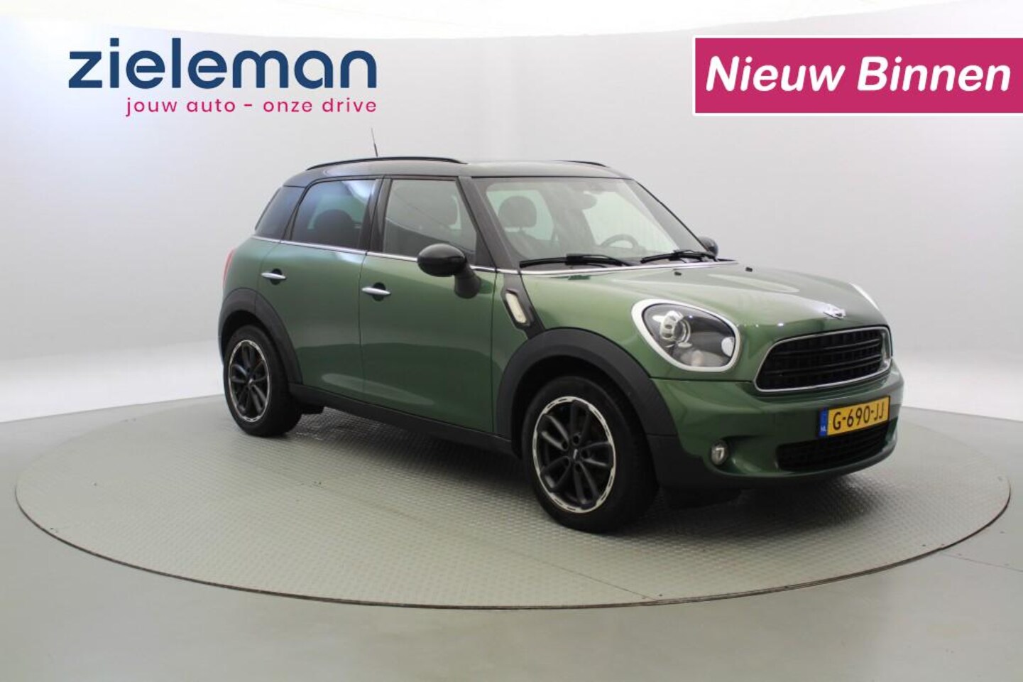 MINI Countryman - 1.6 Cooper Chili - Panorama, Stoelverwarming - AutoWereld.nl