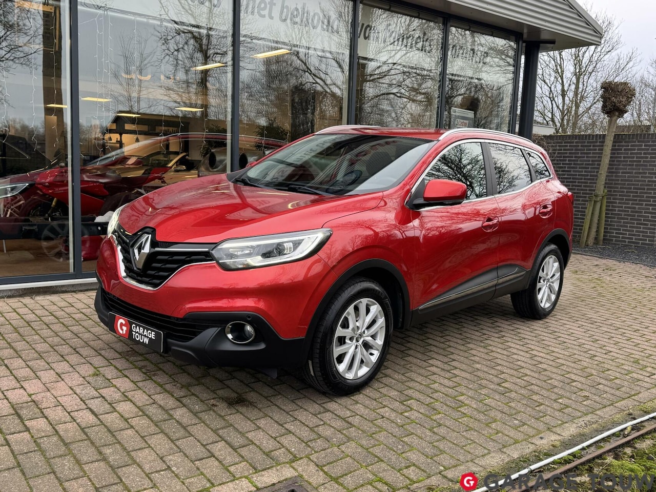 Renault Kadjar - 1.2 TCe 130 Intens Camera PDC Navi Clima - AutoWereld.nl