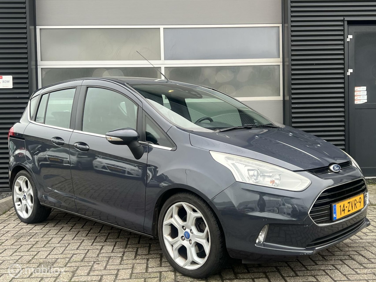 Ford B-Max - 1.0 EcoBoost Titanium 1.0 EcoBoost Titanium - AutoWereld.nl