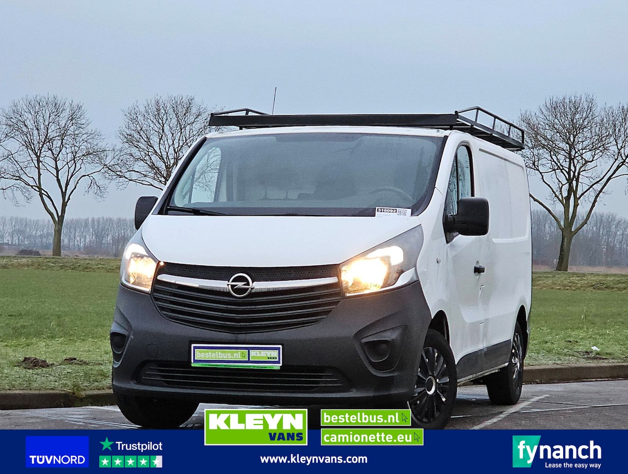 Opel Vivaro - 1.6 L1H1 AC Navi Euro6! - AutoWereld.nl